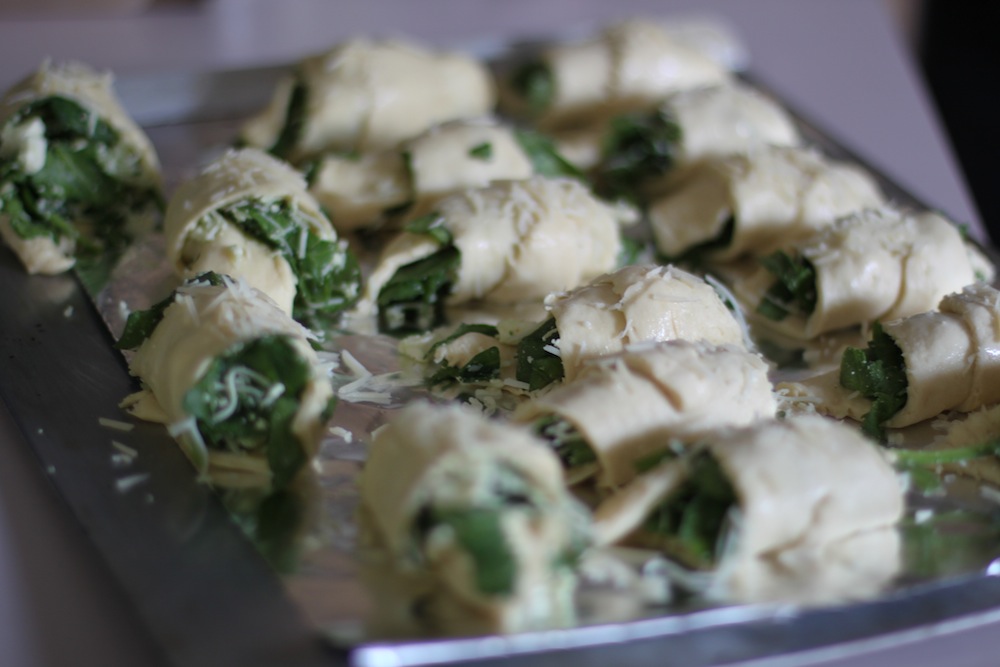 spinach and cheese rolls, great for parties