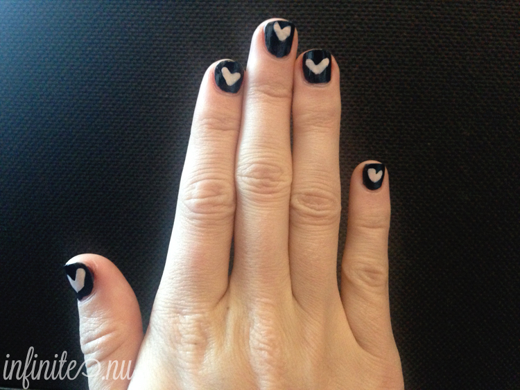 Black & Pink Pre-prepped Nails: DIY Adhesive Nail Design | infinite.nu
